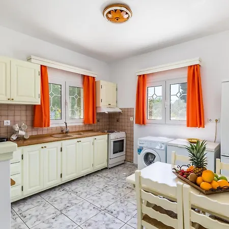 Casa Mia - 5 Min From Stafilos Beach Skopelos Town Exterior photo