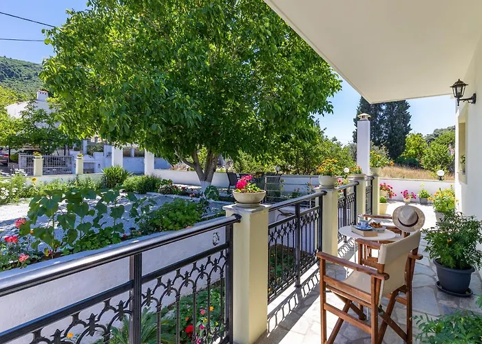 Casa Mia - 5 Min From Stafilos Beach